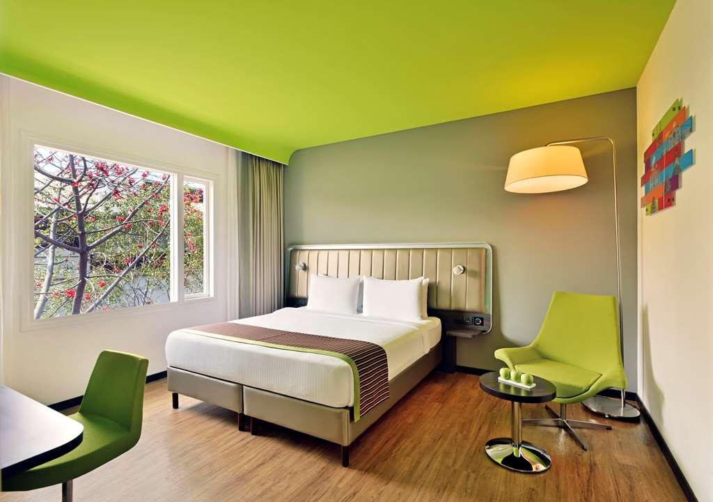 Park Inn By Radisson New Delhi Lajpat Nagar Room photo