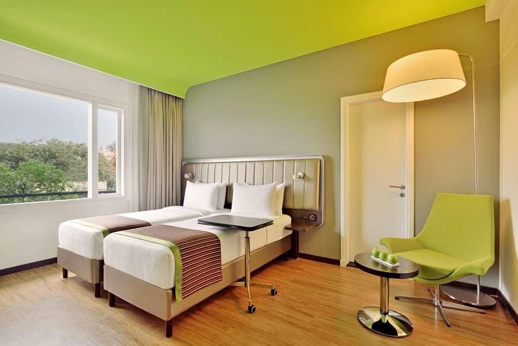 Park Inn By Radisson New Delhi Lajpat Nagar Room photo