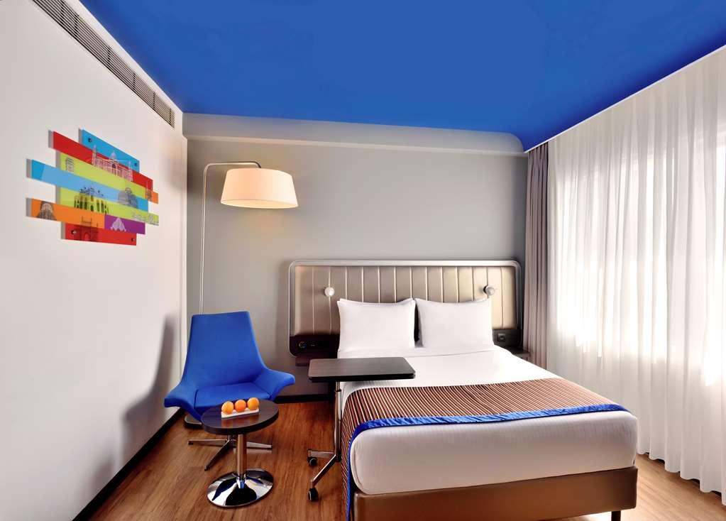 Park Inn By Radisson New Delhi Lajpat Nagar Room photo