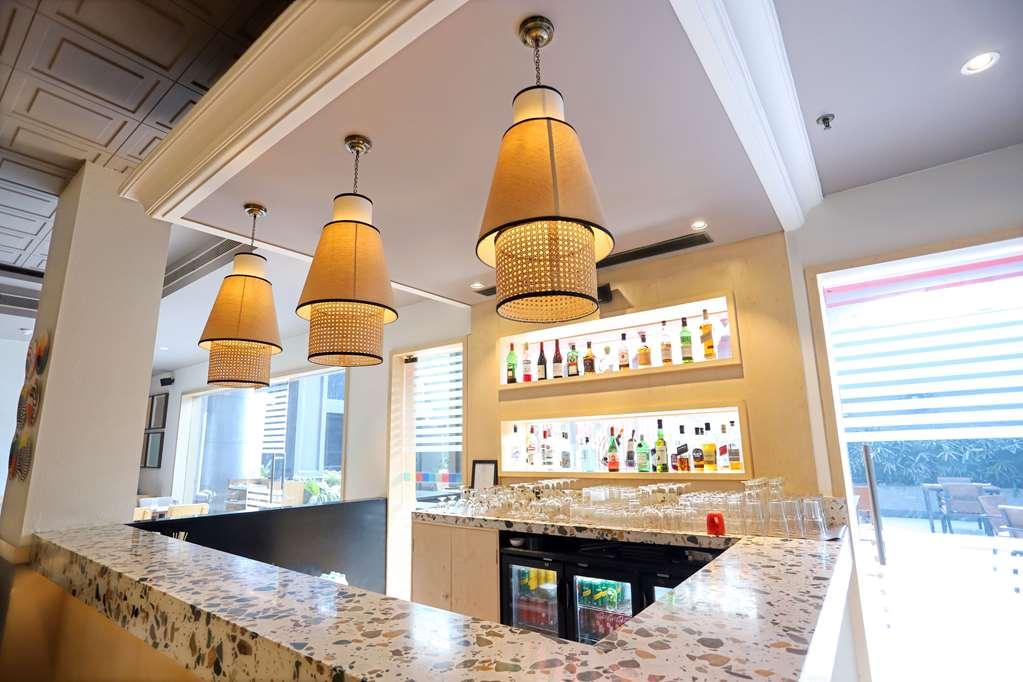 Park Inn By Radisson New Delhi Lajpat Nagar Restaurant photo