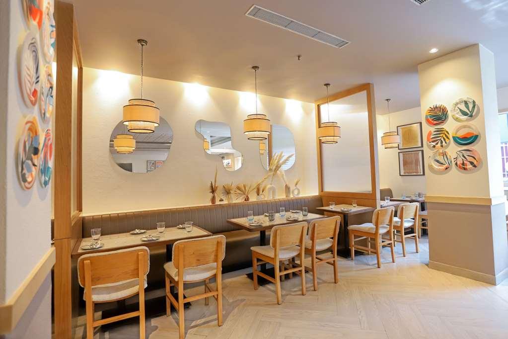 Park Inn By Radisson New Delhi Lajpat Nagar Restaurant photo