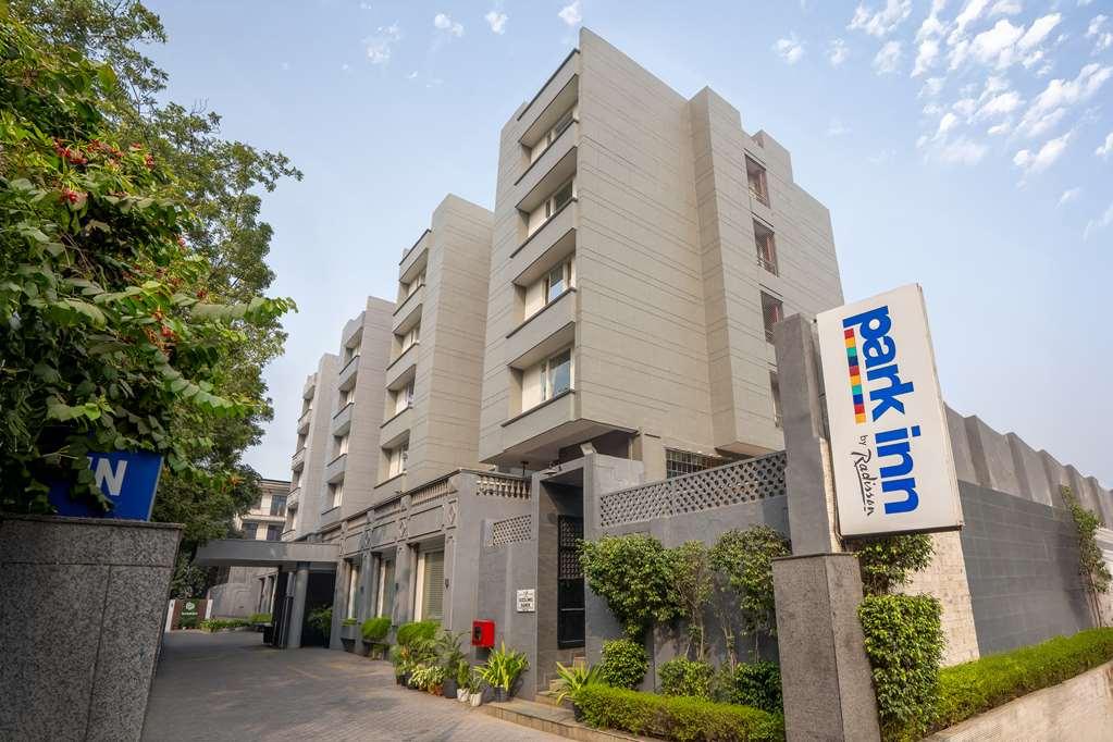 Park Inn By Radisson New Delhi Lajpat Nagar Exterior photo