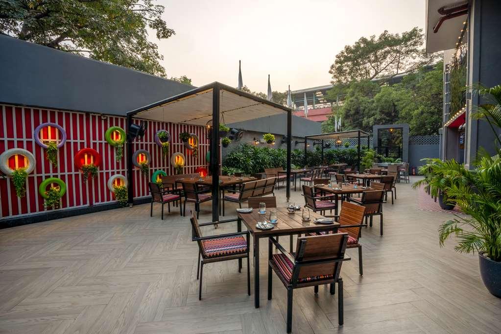 Park Inn By Radisson New Delhi Lajpat Nagar Restaurant photo