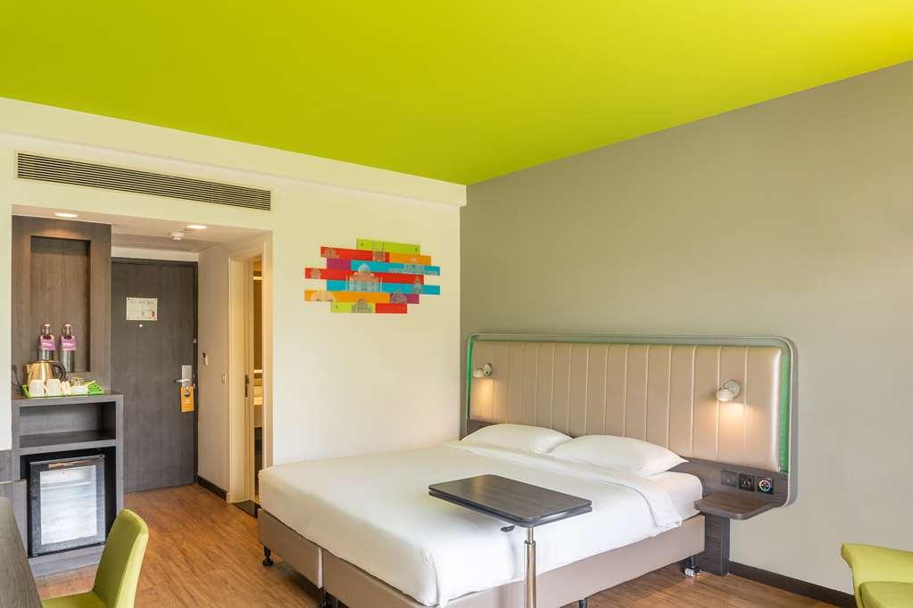Park Inn By Radisson New Delhi Lajpat Nagar Room photo